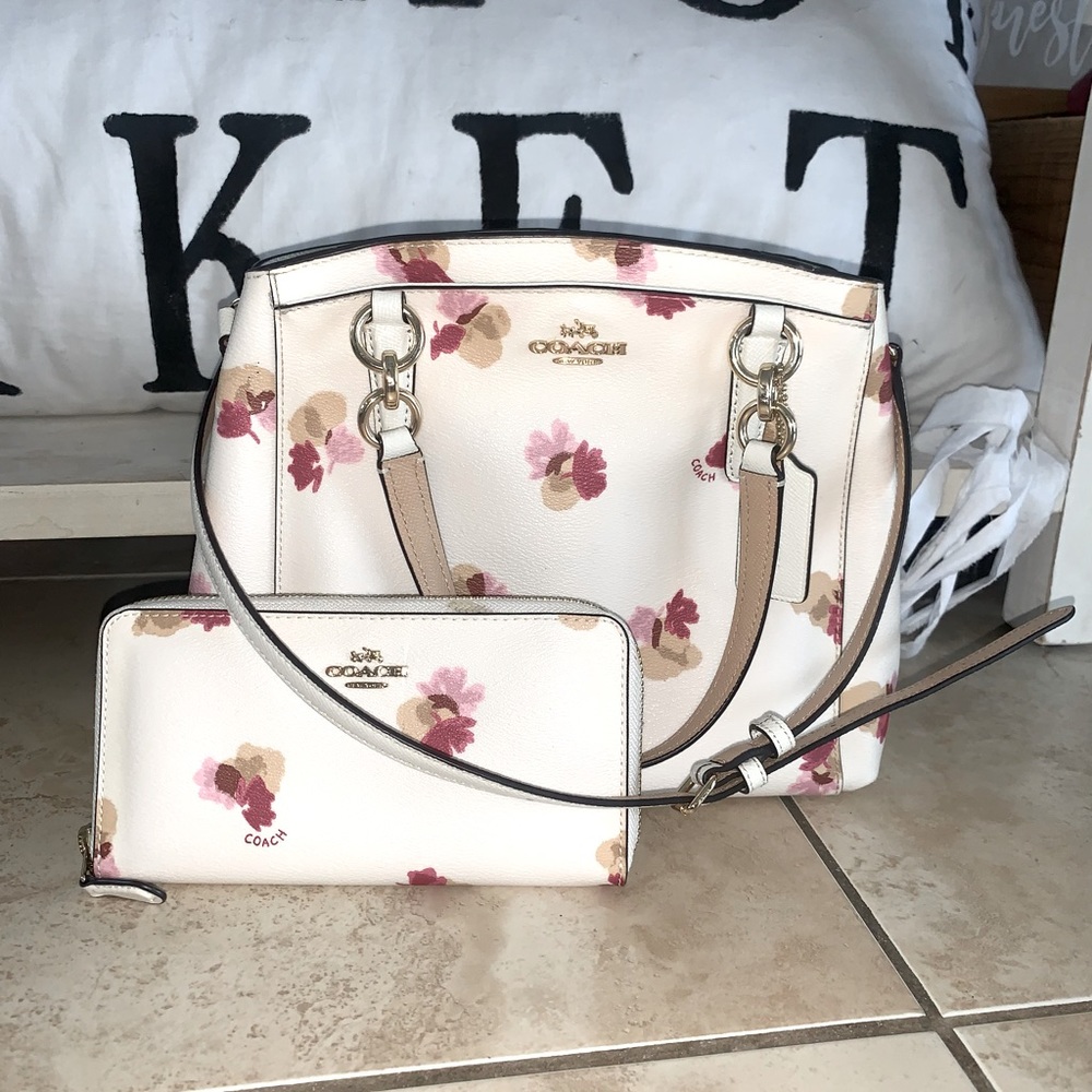 Coach crossbody